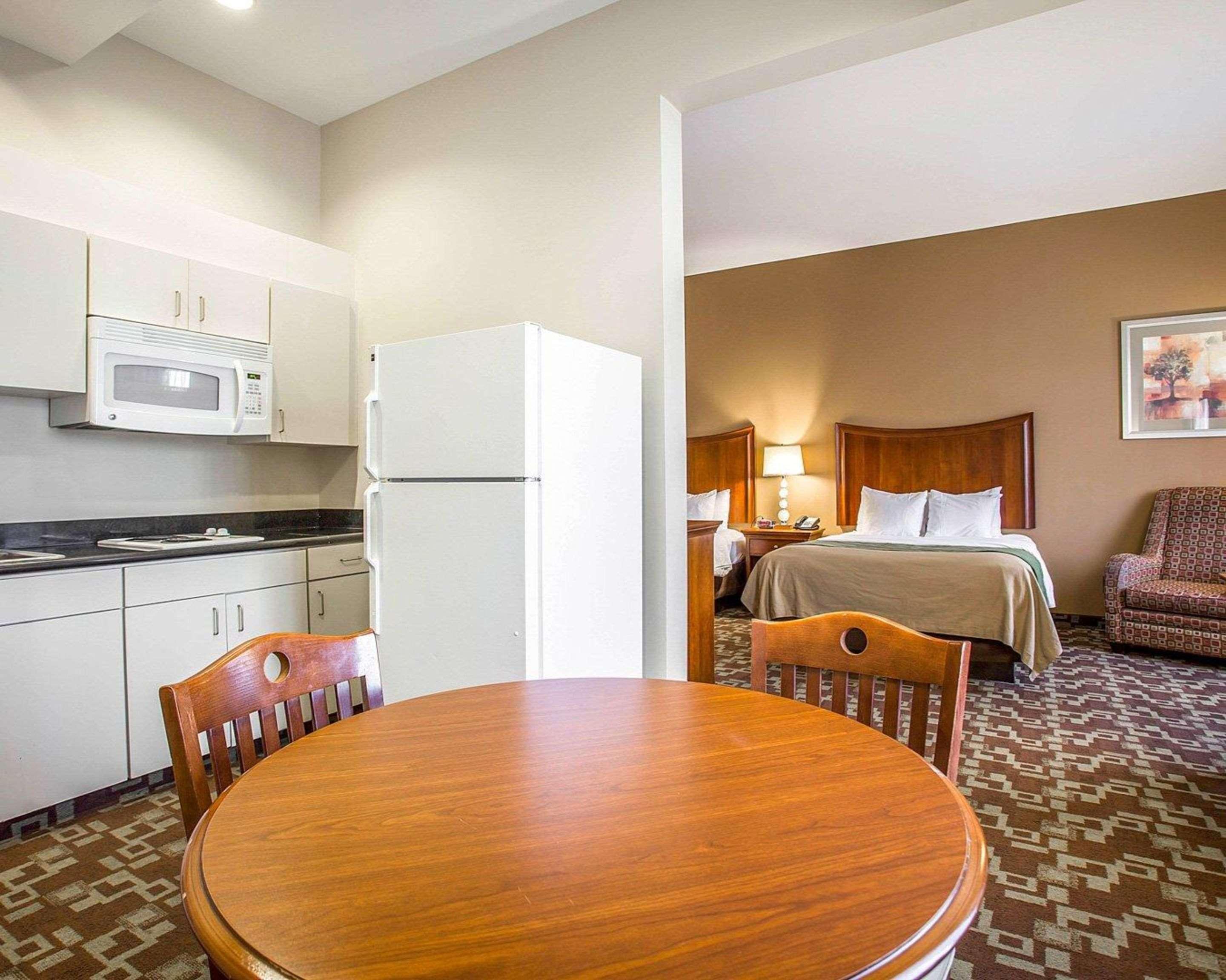 Comfort Inn & Suites Orangeburg Extérieur photo
