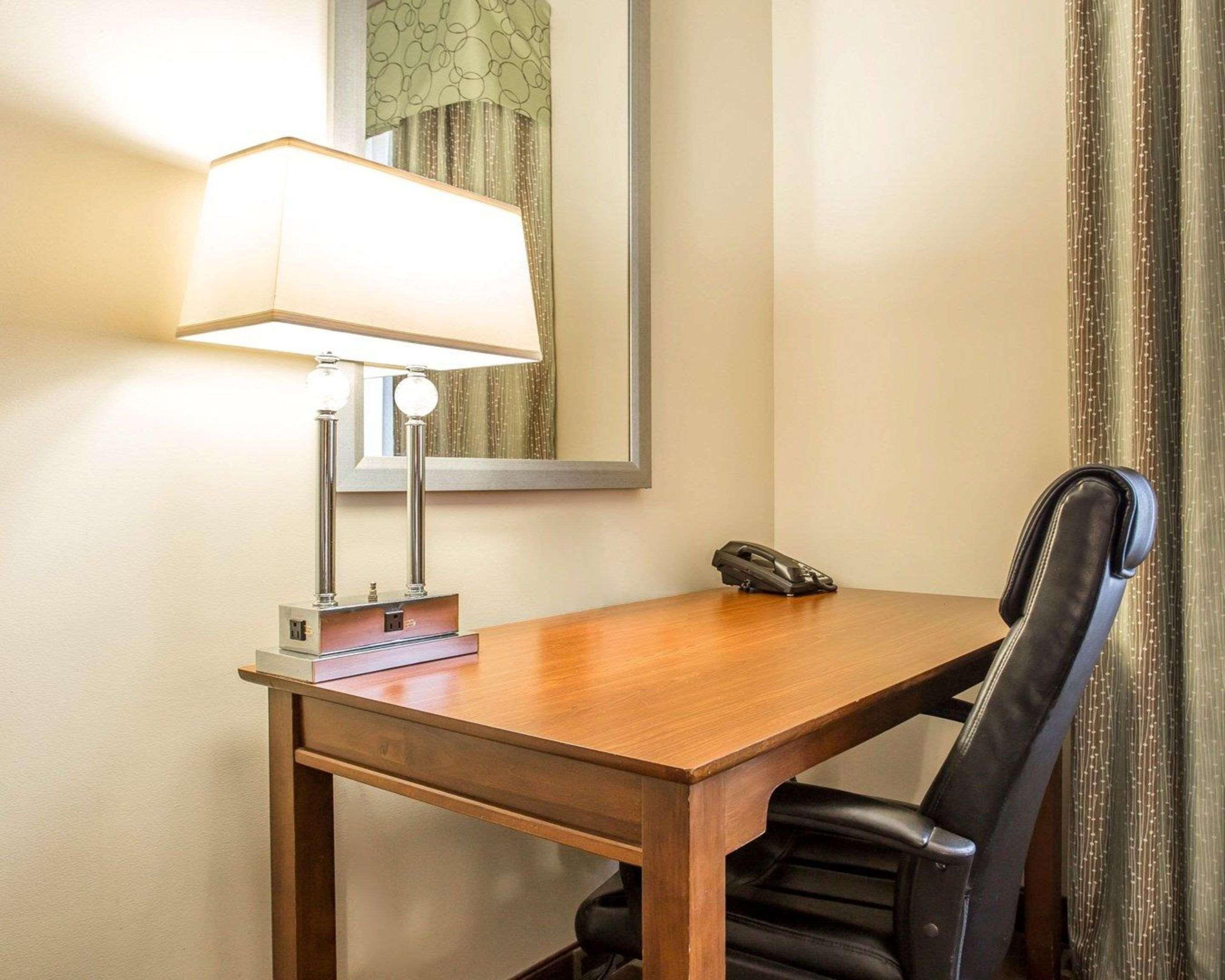 Comfort Inn & Suites Orangeburg Extérieur photo