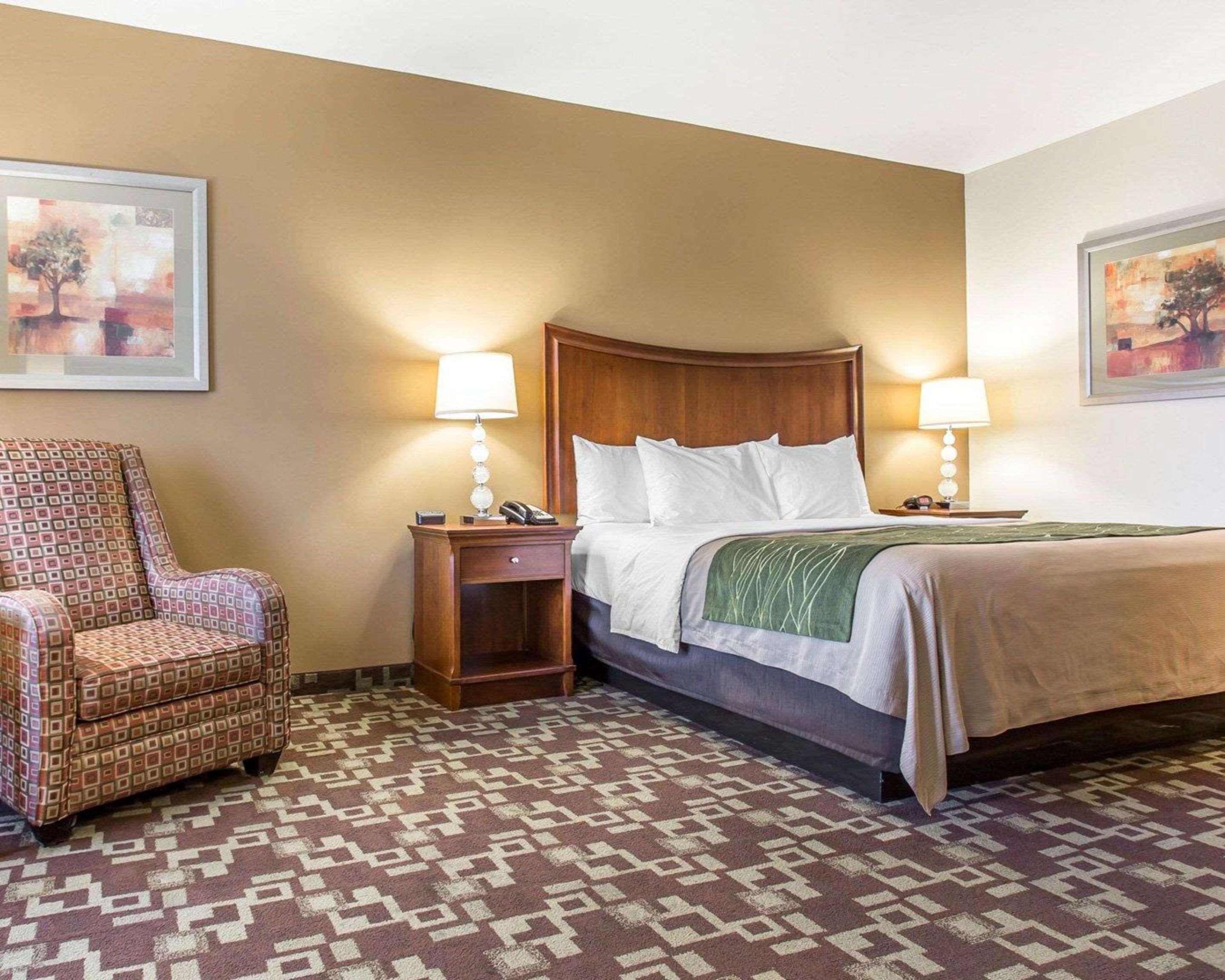 Comfort Inn & Suites Orangeburg Extérieur photo